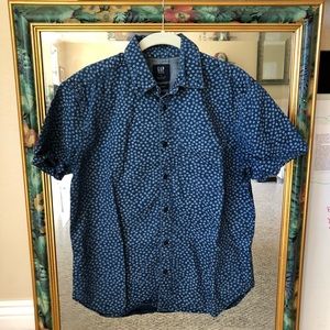Gap Short Sleeved Button Down